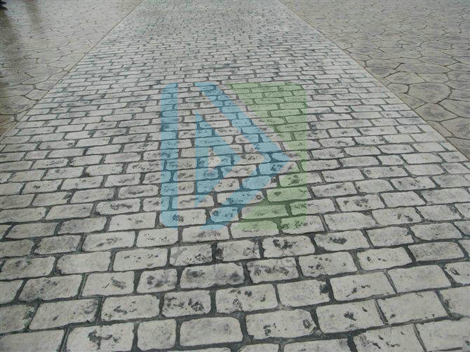 水泥壓花地坪的施工工藝